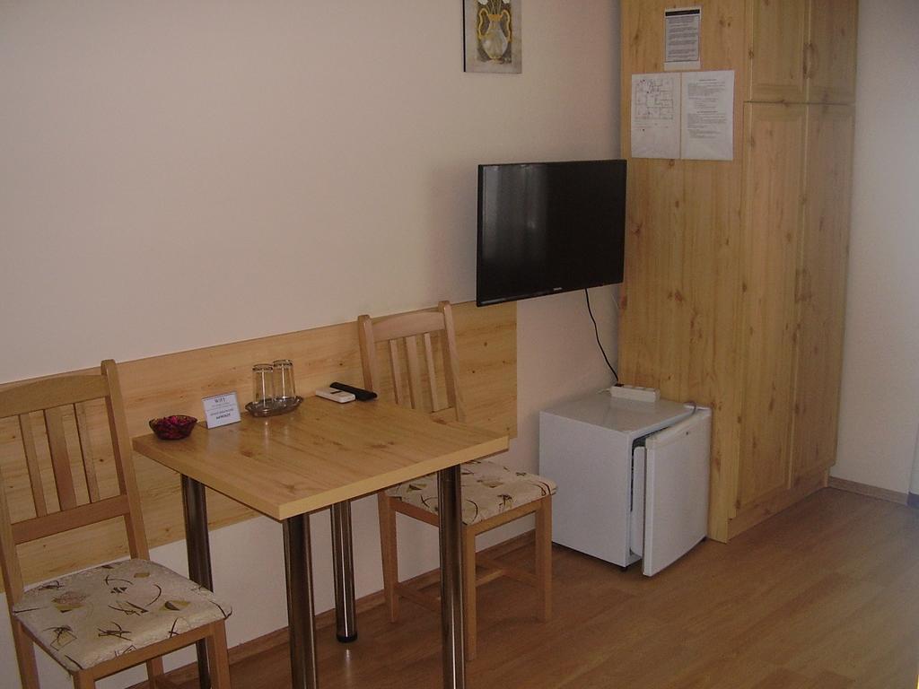 Alexandra Apartman Bed & Breakfast Kalocsa Room photo